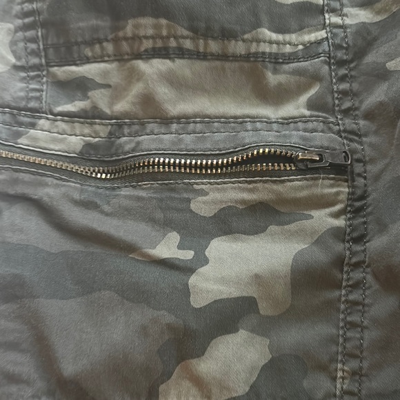 Camo Cargo Pants for - Picture 3 of 4